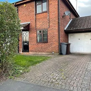 Apartment Lakeside View 2 Bedroom House Birmingham