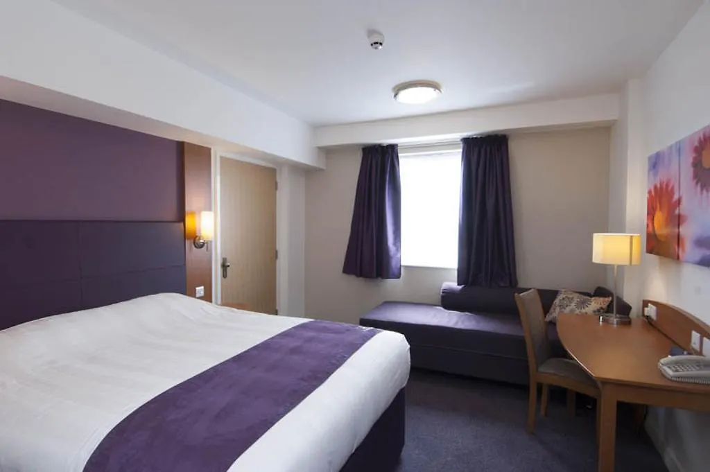 Premier Inn Edinburgh Airport - Newbridge Newbridge  3*, Newbridge (Lothian)